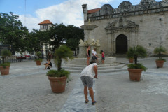 Plaza-San-Francisco-de-Asis